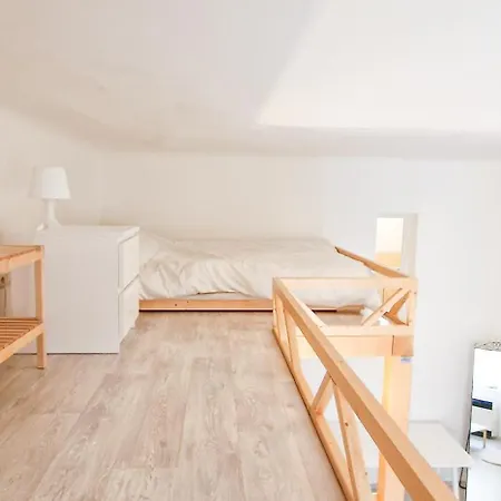 Cozy Karlin Loft Center براغ